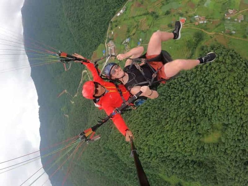 Kathmandu/Chandragiri : A Himalayan Paragliding Experience