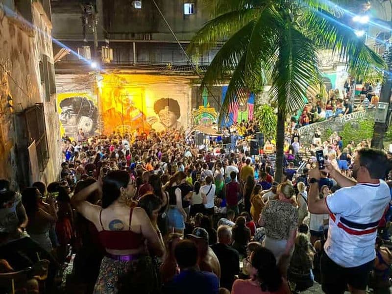 Rio : Tournée des bars à Pedra do Sal avec samba en direct et caipirinhas