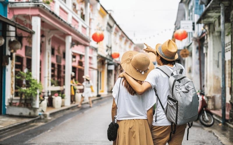 Phuket : Promenade artistique dans la vieille ville et atelier de peinture sur carreaux