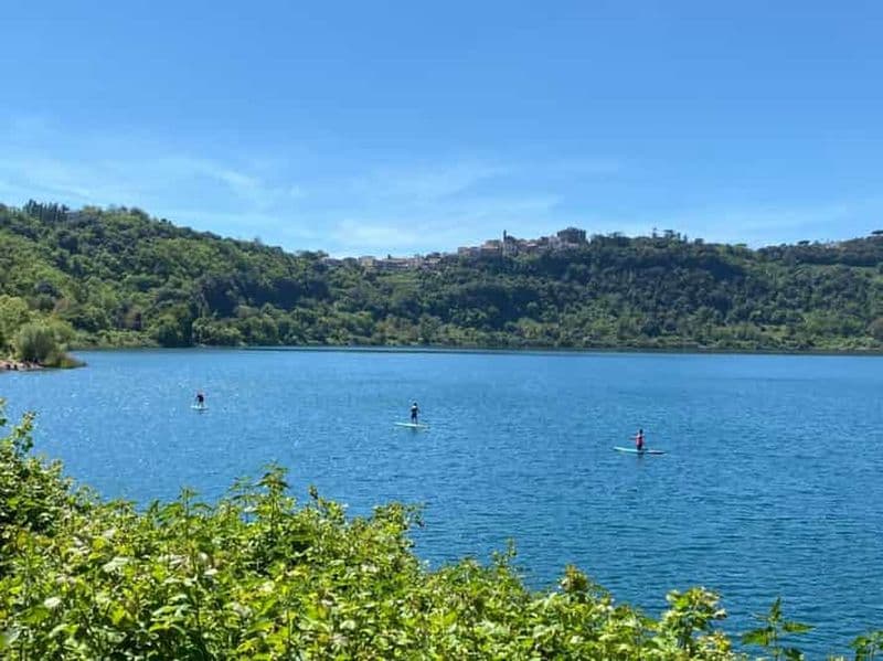 Lac Nemi : cours de SUP et dégustation au lac