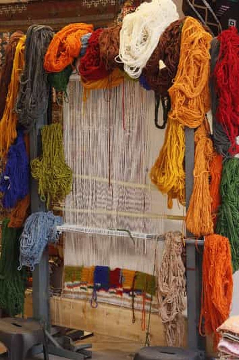 Marrakech : Découvrez l'art du tissage des tapis marocains