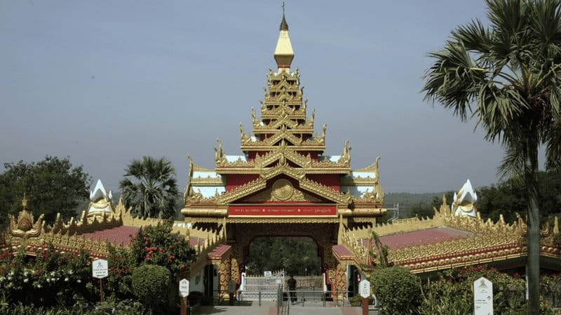 Billet Circuit des grottes de Kanheri et de la pagode de Vipassana à Mumbai