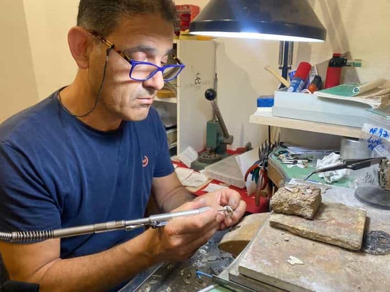 Sassari : atelier de bijoux en filigrane sarde