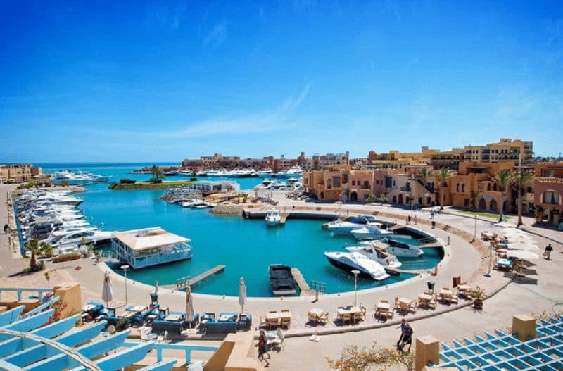 Hurghada : El Gouna : excursion d'une journée, bateau à moteur, visites guidées