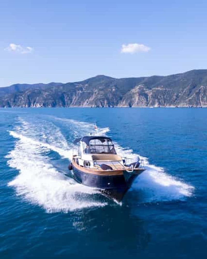 Billet Depuis Manarola : Cinque Terre Tour en bateau privé