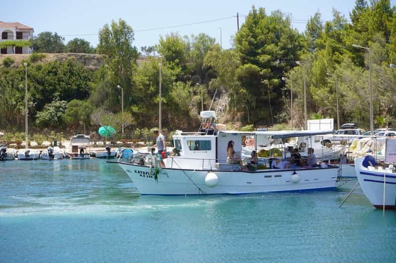 Katerina Fishing Tours - Expérience de pêche avec des filets