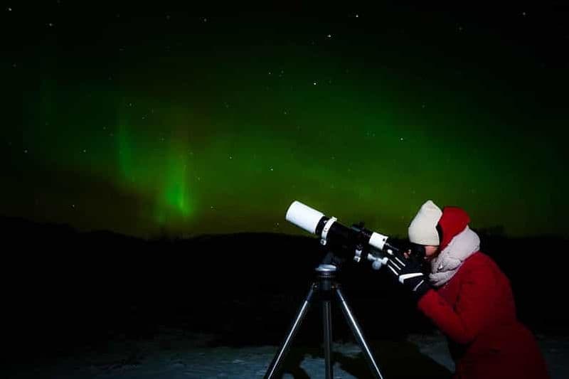 Billet Excursion en jeep pour observer les aurores boréales et les étoiles
