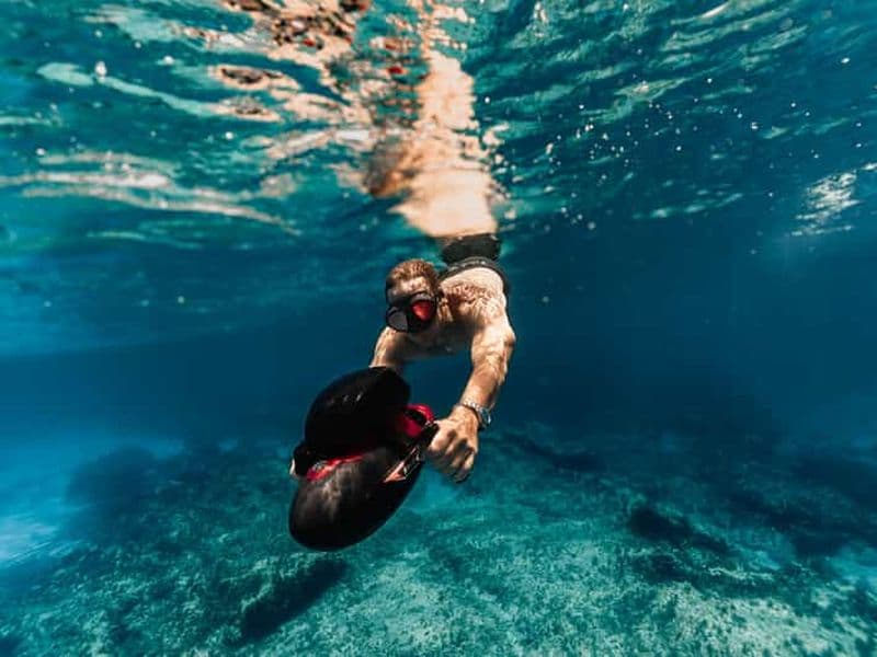 Billet Martinique : location de scooter sous-marin à la journée sur votre lieu