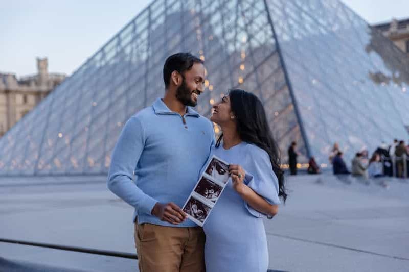 Billet Paris : Séance photo au Louvre ou promenade sur les ponts de la Seine et la Tour Eiffel