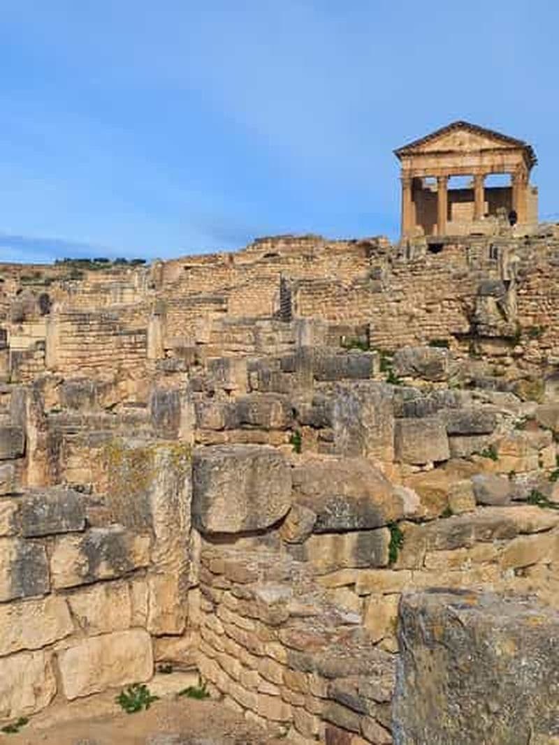 Excursion privée d'une journée au départ de Tunis : Dougga et Bulla Regia