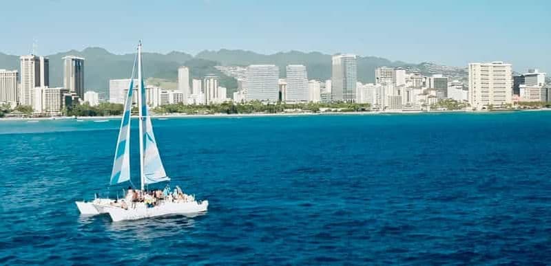 Billet Excursion en voilier vers Diamond Head (apportez vos boissons)
