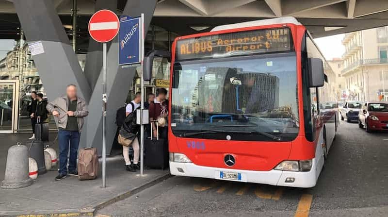 Aéroport de Naples : transfert en bus vers/depuis la gare maritime de Naples