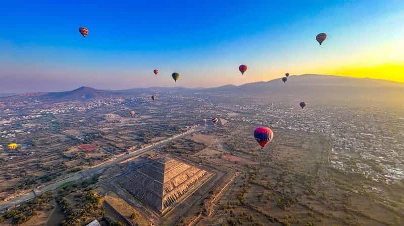 Billet Mexico : Vol en montgolfière, Teotihuacan et le sanctuaire de Guadalupe