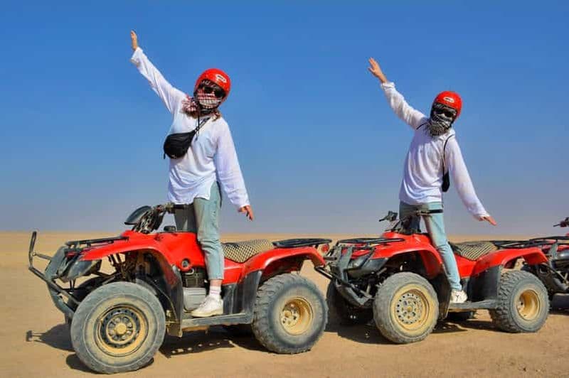 Hurghada : Balade à dos de chameau, village bédouin et quad dans le désert