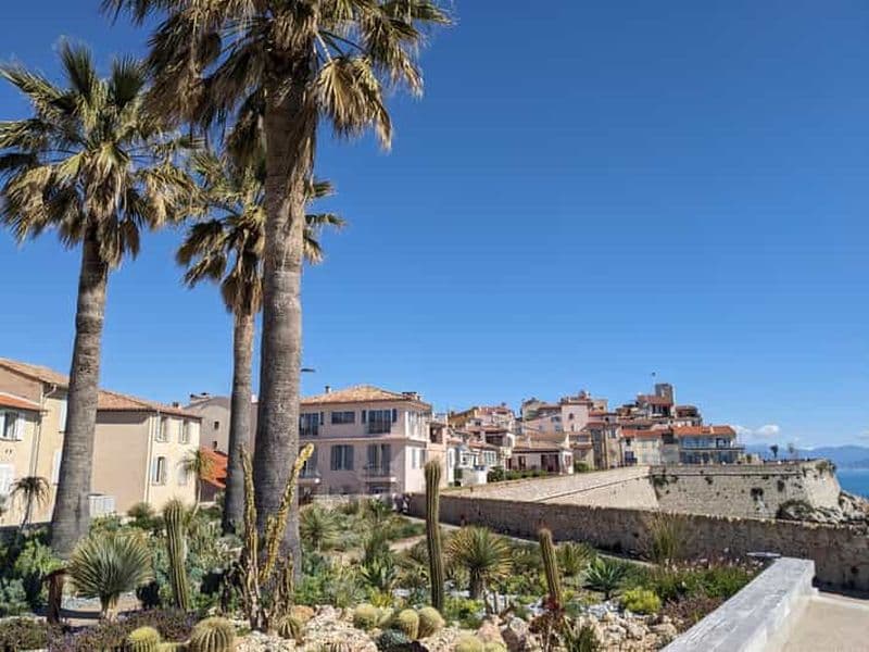 Antibes : visite à pied de 2 heures dans la vieille ville