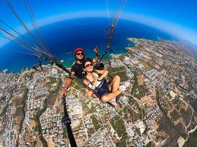 CHYPRE : expérience de parapente en tandem