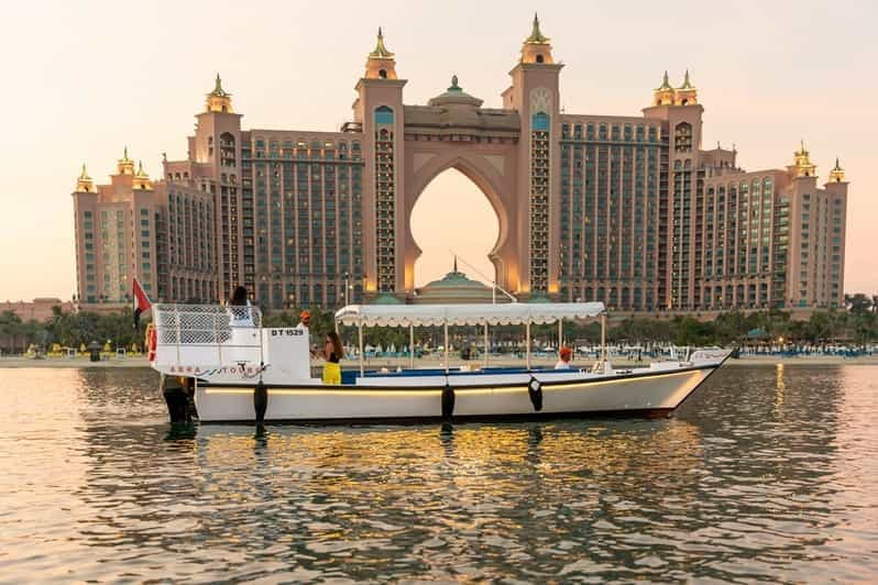 Billet Dubaï : Abra Boat Tour à Atlantis, Palm, Ain Dubai & Marina