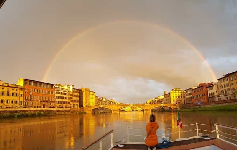 Florence : Croisière sur l'Arno avec Aperitivo