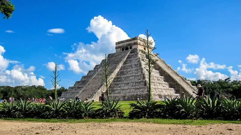 Billet Au départ de Cancún : Chichen Itza, Cenote et Ek Balam Tour