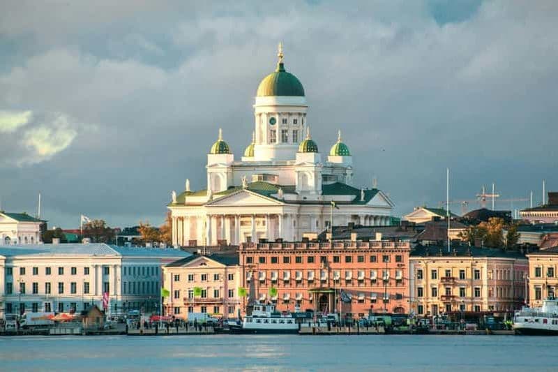 Billet Finlande : voyage estival de 7 jours à Helsinki et en Laponie