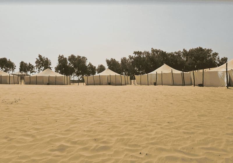 Billet Depuis Dakar : visite de 2 jours dans le désert de Lompoul avec balade à dos de chameau