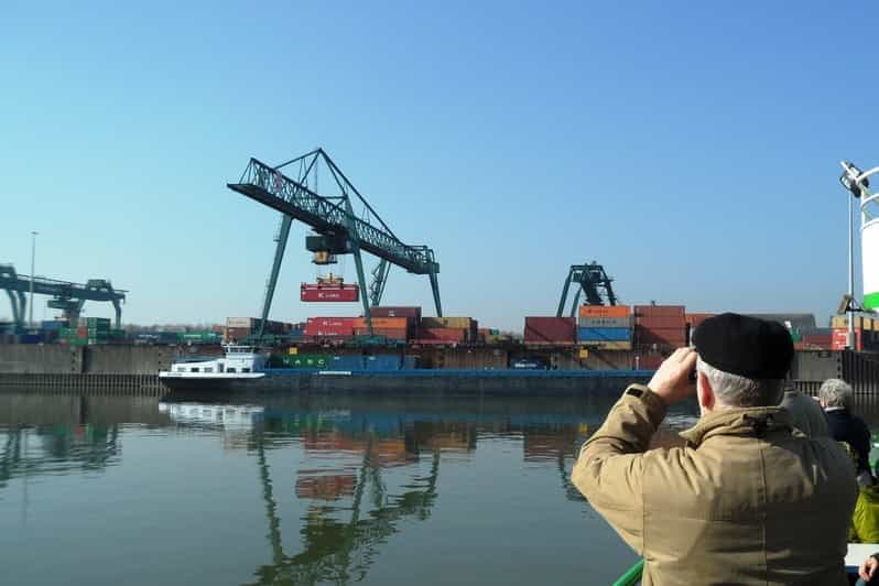 Cologne : Croisière commentée de 3 heures dans le port