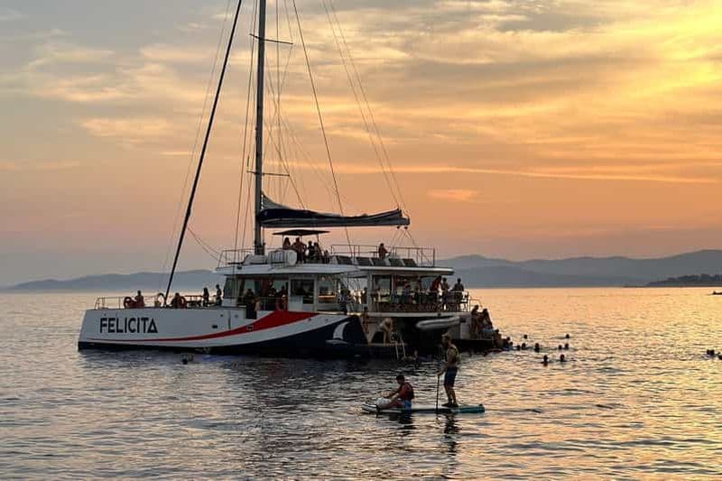 Saint-Raphaël : croisière coucher de soleil et dîner vers l'île d'Or