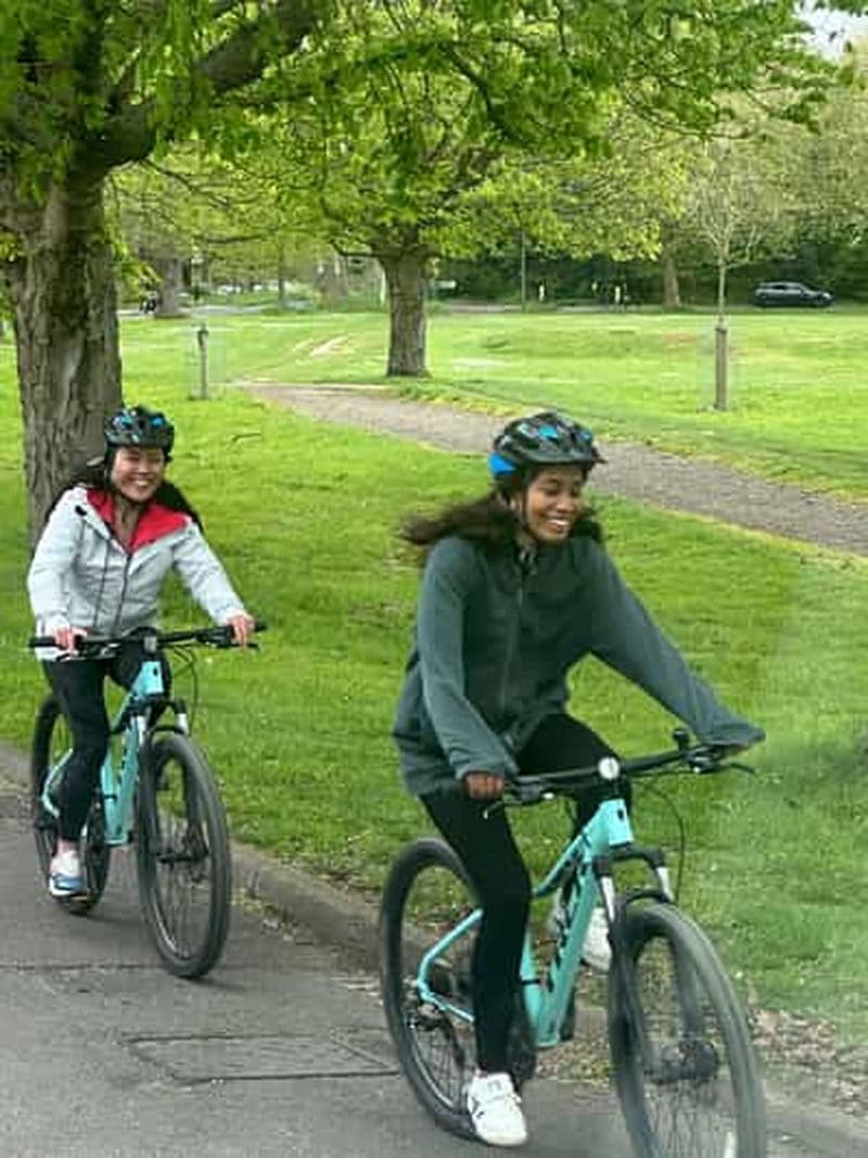 Billet Londres : visite historique à vélo de Richmond - Parc, fleuve, palais