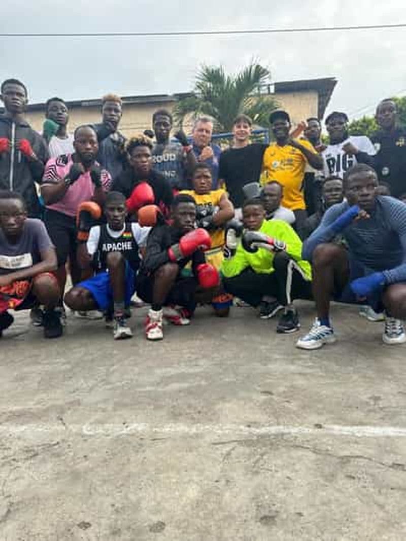 Accra : Parc commémoratif Kwame Nkrumah et salle de boxe locale