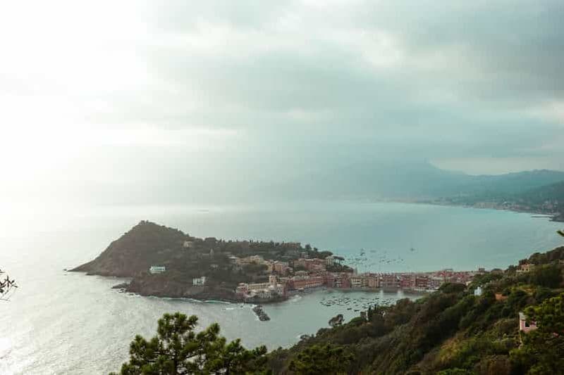 Punta Manara : randonnée dans le maquis méditerranéen avec vue sur la mer