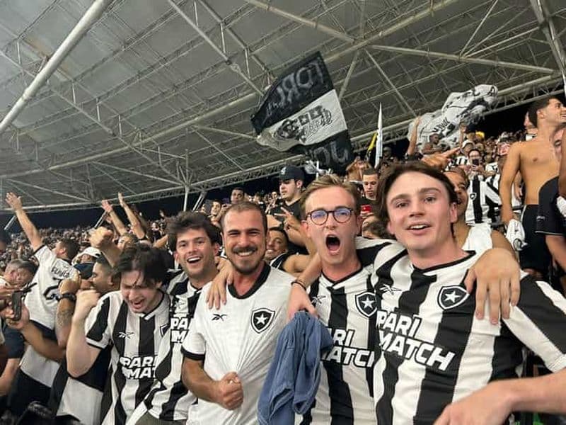 Billet Rio de Janeiro : Assistez à un match de football du Botafogo avec des locaux