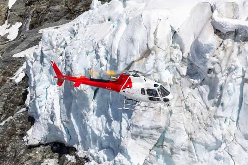 Exploration des glaciers et vol en hélicoptère au-dessus du lac Earnslaw