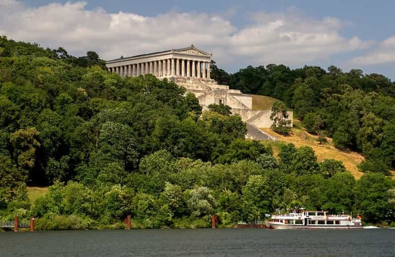 Ratisbonne : Klinger's Sightseeing Boat Tour to Walhalla (visite touristique du Walhalla)