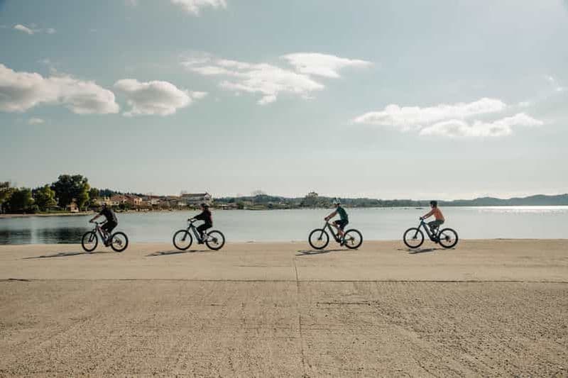 Billet Découverte de Corfou en vélo électrique : plongez dans la nature et la vie locale