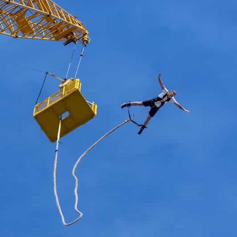 Poznań : une aventure extrême en saut à l'élastique