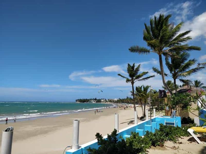 Apprenez à faire du kitesurf à Cabarete à l'école de kitesurf AGK