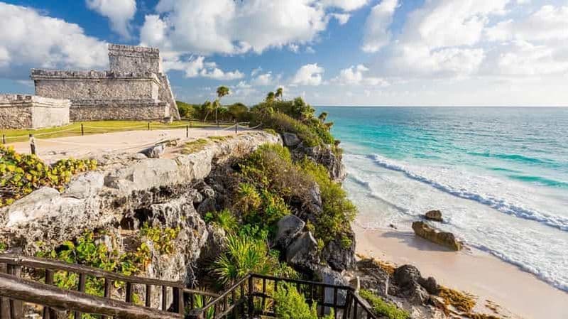 Billet Au départ de Mérida : Excursion d'une journée à Coba et Tulum