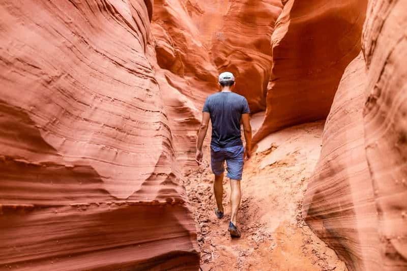 Sharm El Sheikh : Excursion d'une journée au Canyon coloré, au Trou bleu et à Dahab