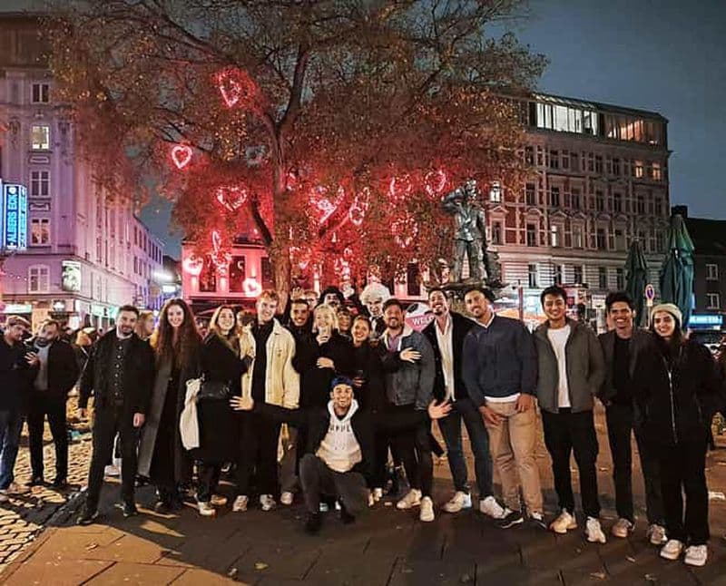 Tournée des bars à Berlin : jeux festifs, shots et accès VIP à deux clubs