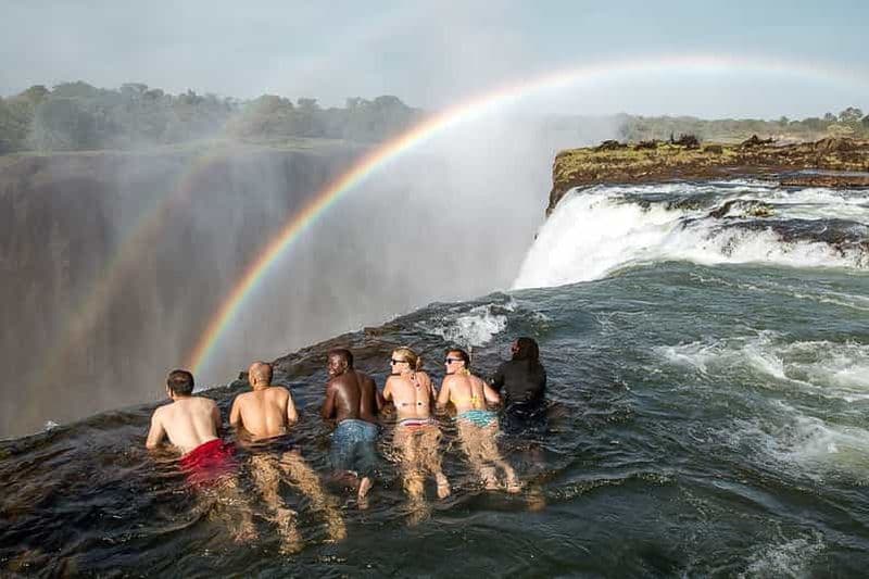Billet Au départ de Victoria Falls : Visite de l'île de Livingstone et de la piscine du diable