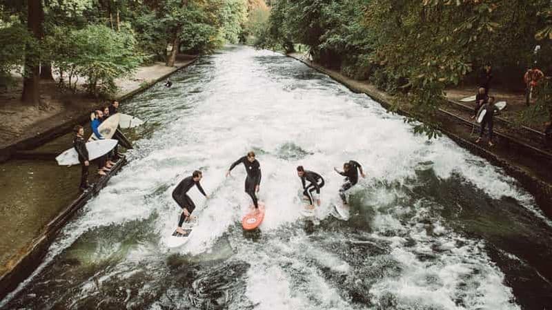 Munich : 3 heures de surf sur la rivière - Eisbach à Munich 2024