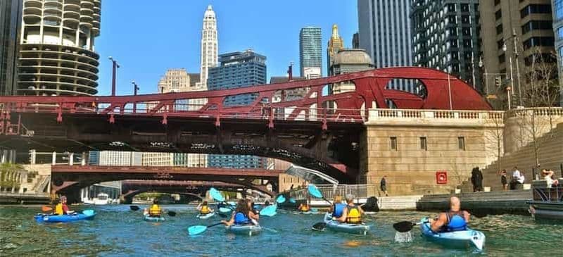 Chicago : visite guidée en kayak sur l'histoire et l'architecture