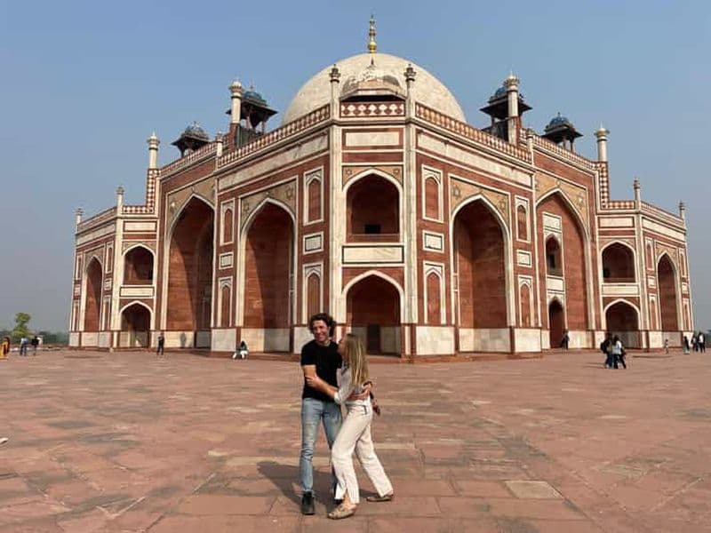 Billet Delhi : visite du tombeau de Humayun, du tombeau d'Isa Khan et de la pépinière de Sunder