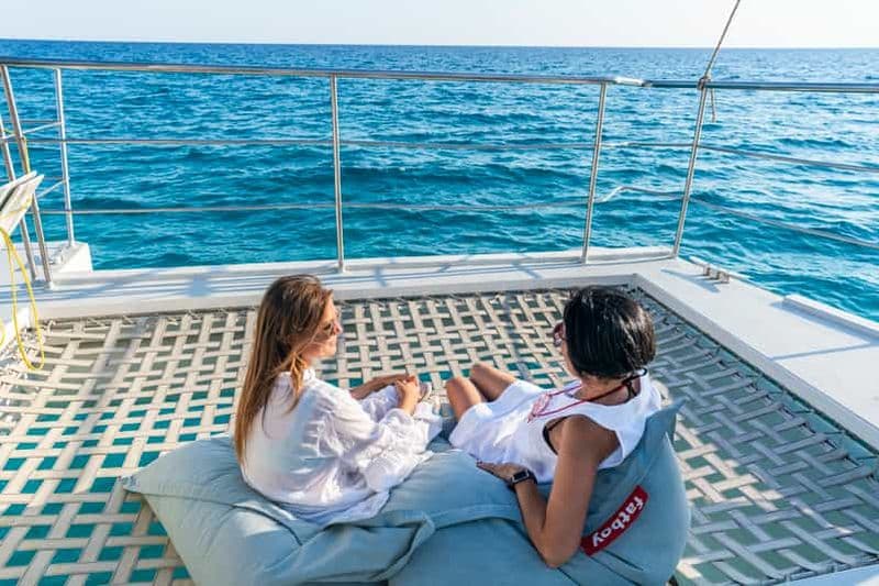Palma : Croisière en catamaran avec baignade et plongée en apnée