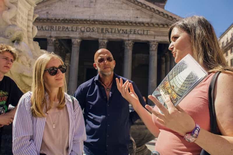 Rome : visite guidée à pied en petit groupe, de jour ou de nuit