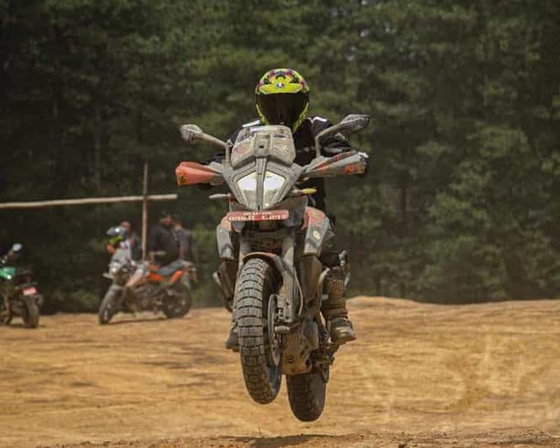 Billet Excursion en moto dans le Haut Mustang au départ de Pokhara