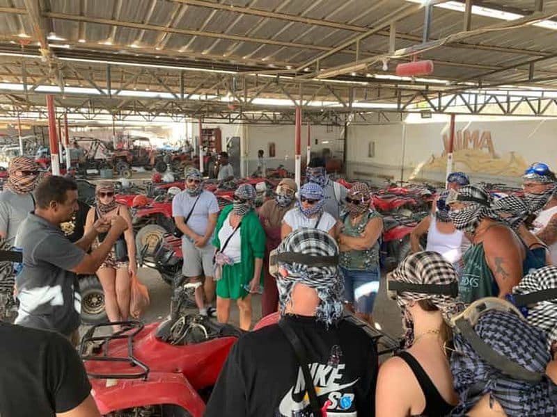 Excursion matinale dans le désert en quad, avec prise en charge