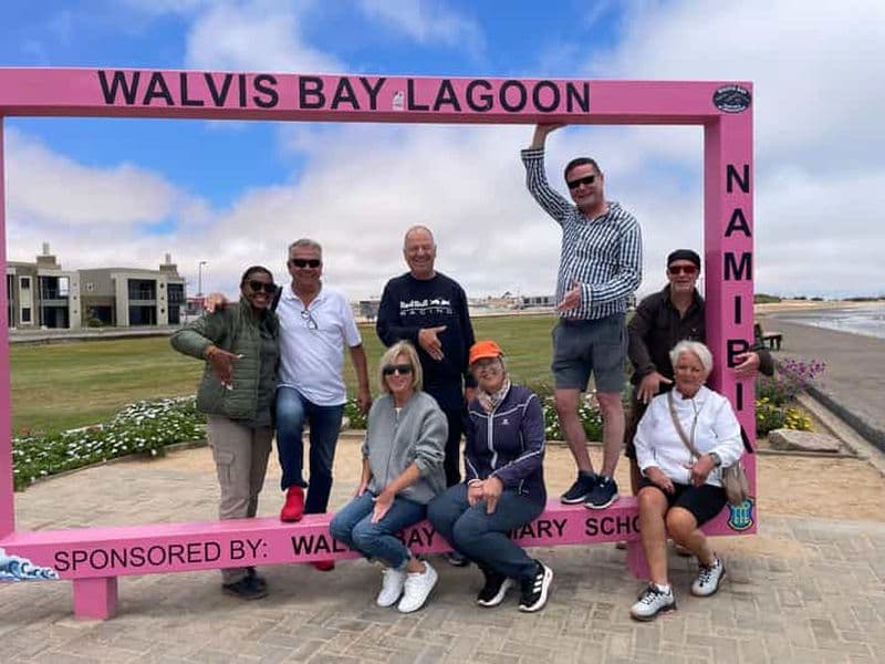 Billet Walvis Bay : visite d'une demi-journée avec la dune 7 et le lac rose