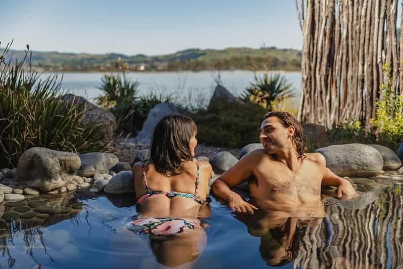 Billet Polynesian Spa Rotorua : Expérience des piscines privées avec vue sur le lac