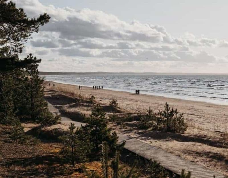 Billet Au départ de Tallinn : excursion d'une journée à Narva et Narva-Jõesuu avec guide